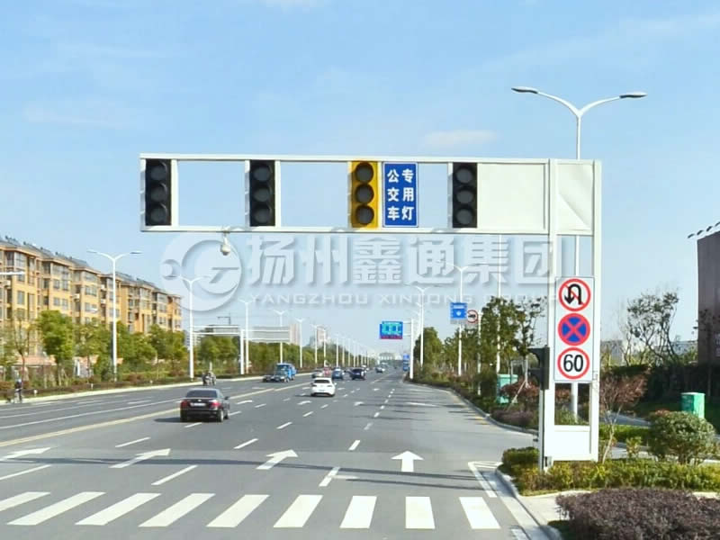 XHDG-024，框架信號(hào)燈桿，揚(yáng)州信號(hào)燈桿