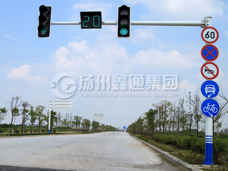 XHDG-036，八棱錐形信號燈桿